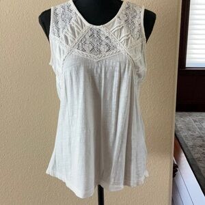 Adventura Sleeveless Top